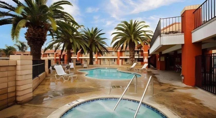 Days Inn By Wyndham המט מראה חיצוני תמונה