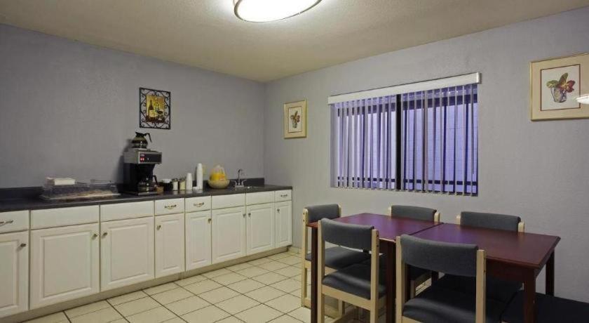 Days Inn By Wyndham המט מראה חיצוני תמונה